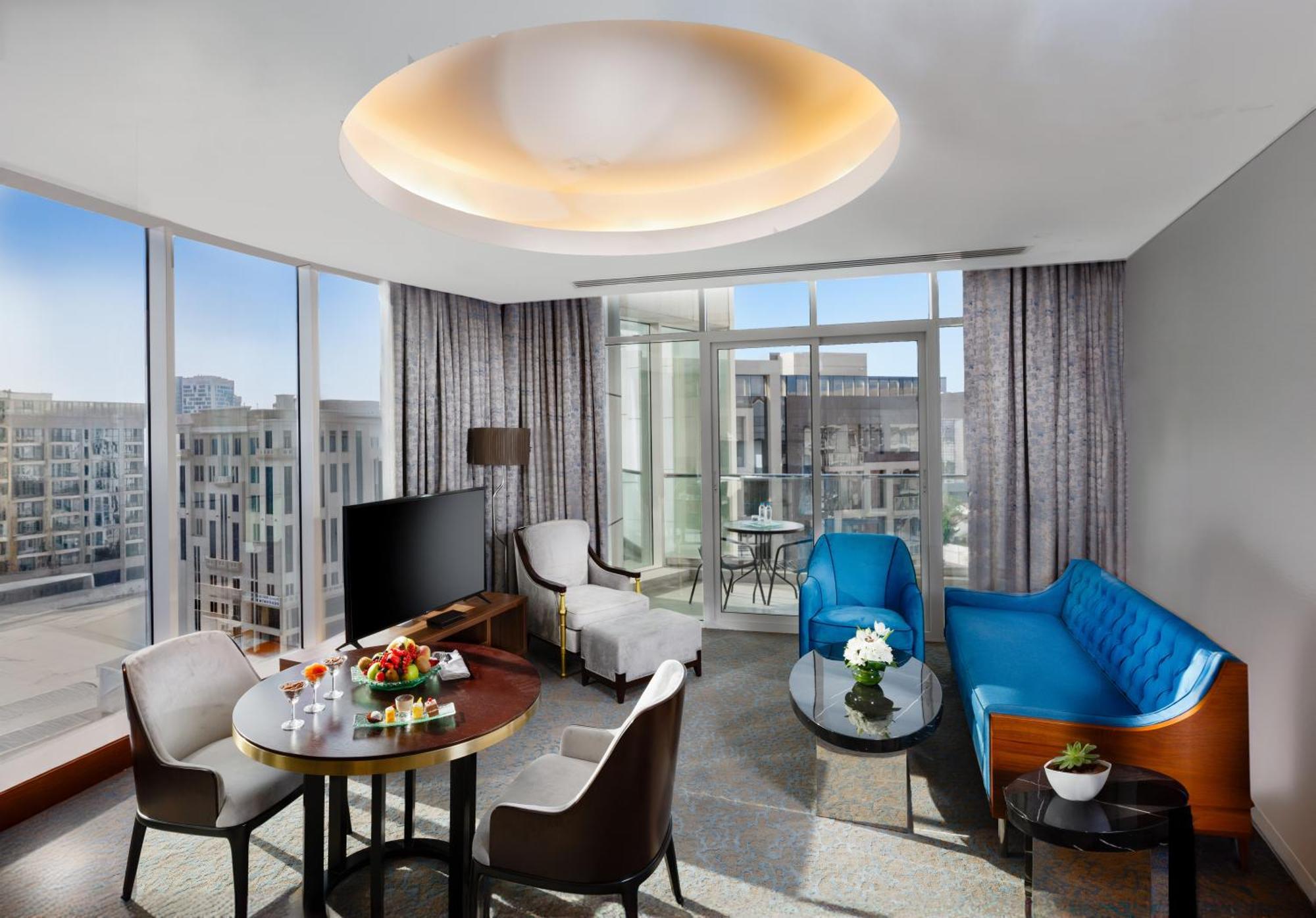Millennium Place Doha Eksteriør billede A suite at the hotel