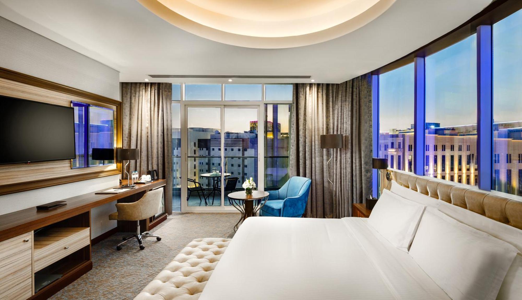 Millennium Place Doha Eksteriør billede Deluxe Room