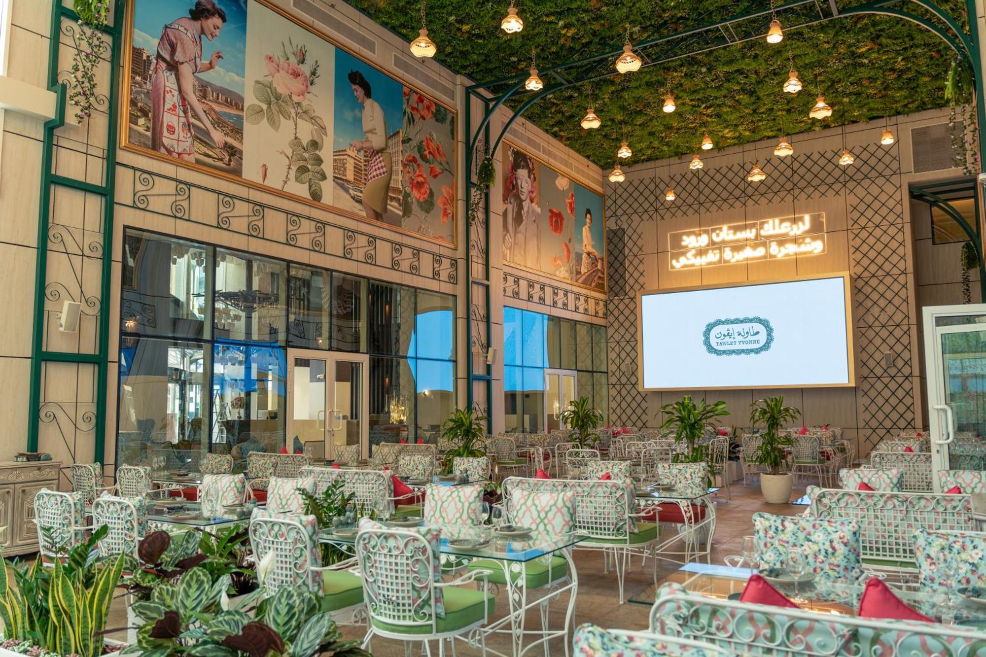 Millennium Place Doha Eksteriør billede The interior of the restaurant